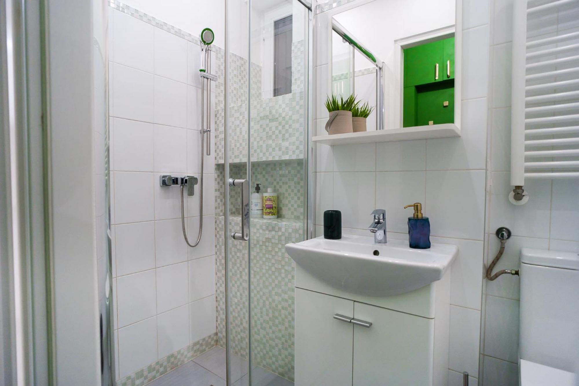 Hacienda Royal Palace - Central Designer Apartment Bucureşti Ngoại thất bức ảnh