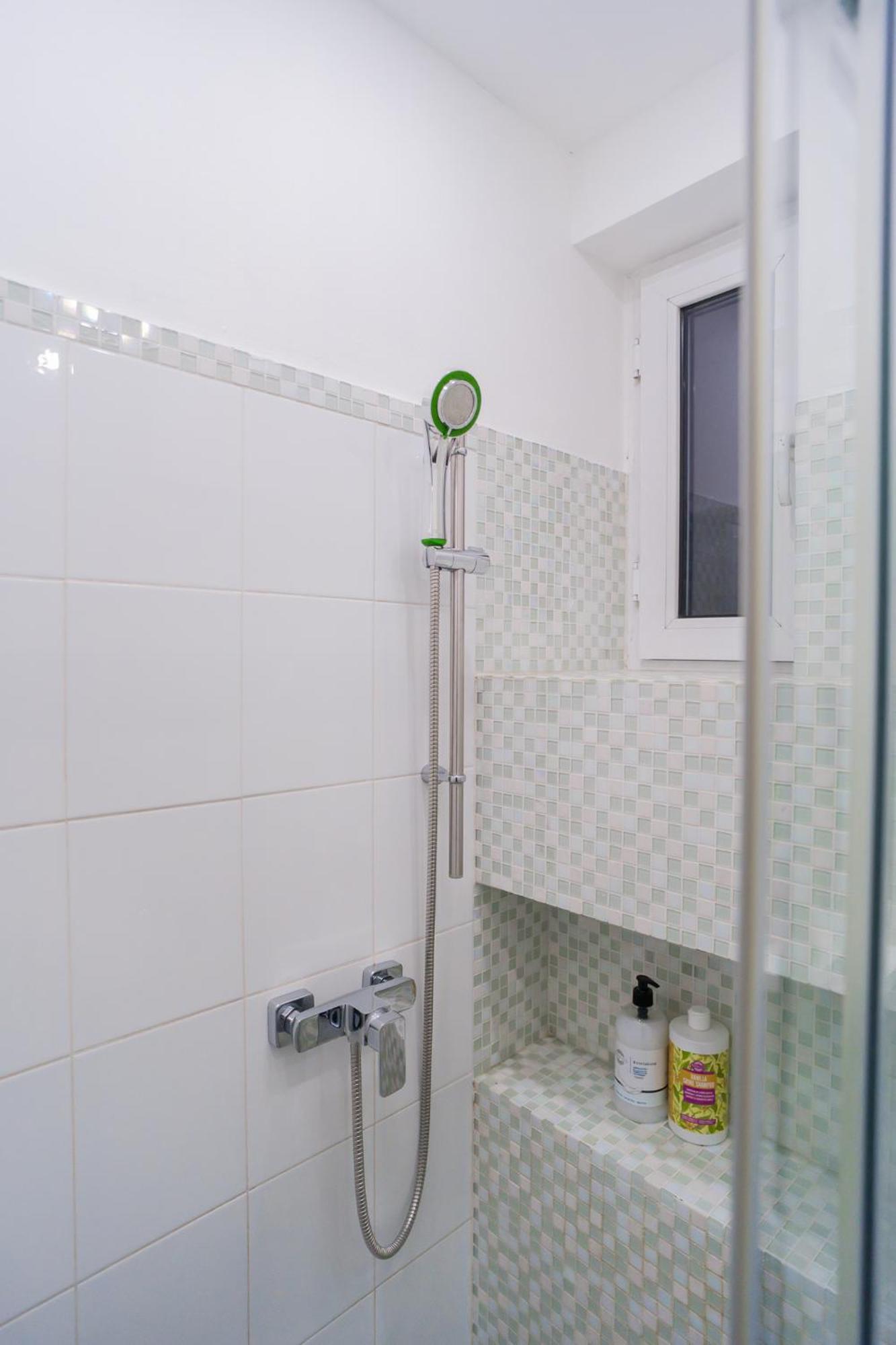 Hacienda Royal Palace - Central Designer Apartment Bucureşti Ngoại thất bức ảnh
