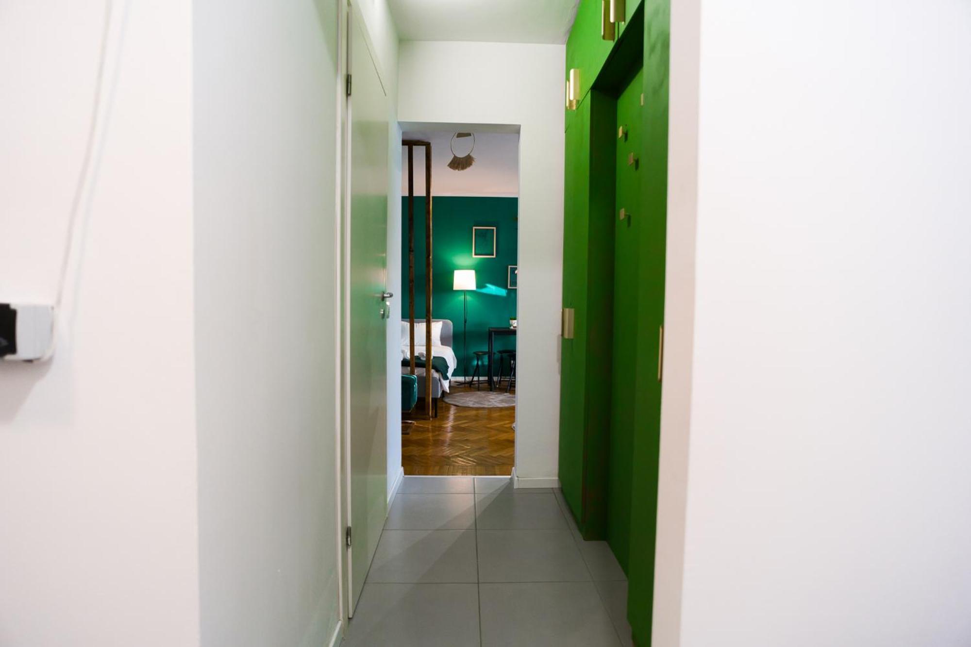 Hacienda Royal Palace - Central Designer Apartment Bucureşti Ngoại thất bức ảnh