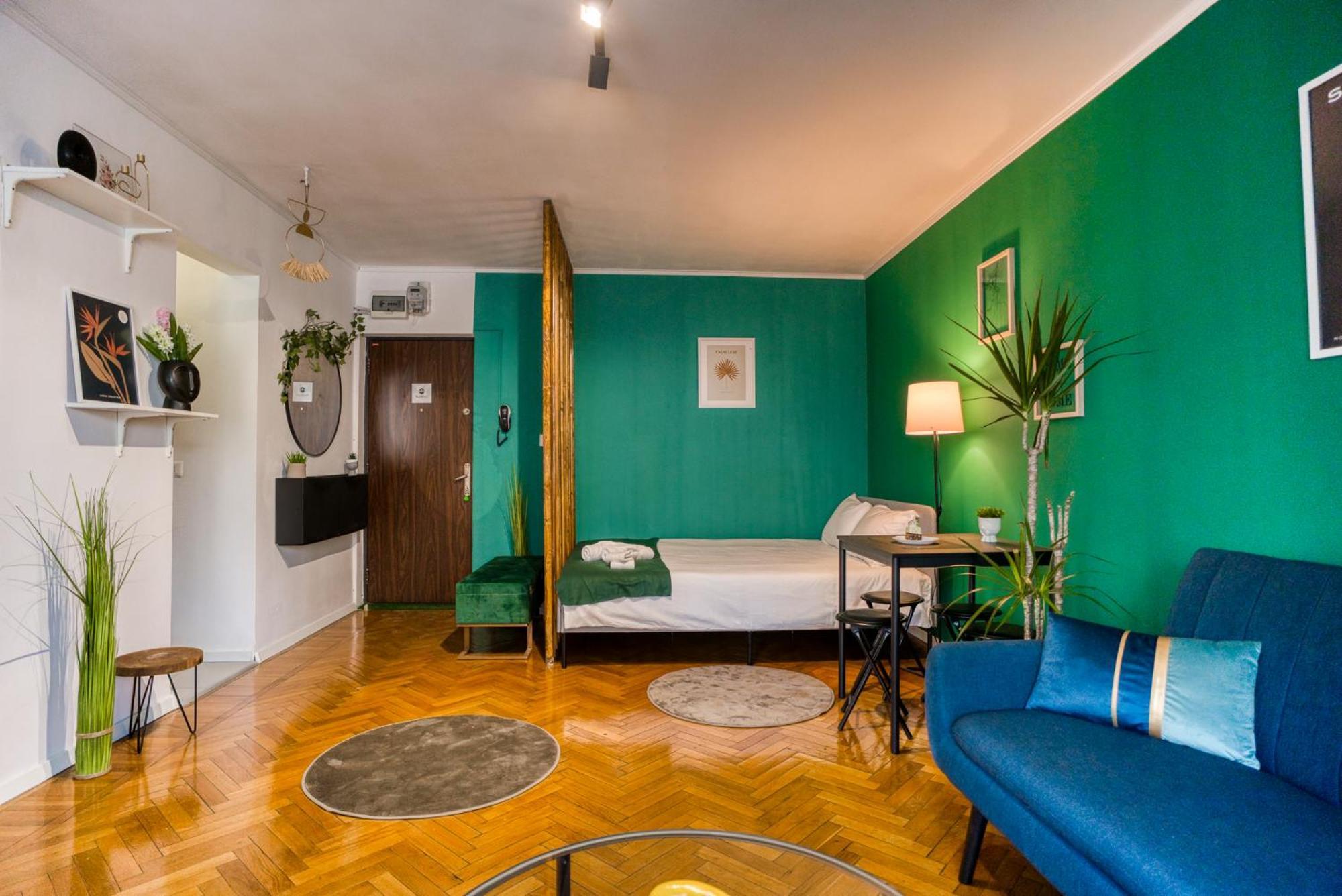 Hacienda Royal Palace - Central Designer Apartment Bucureşti Ngoại thất bức ảnh