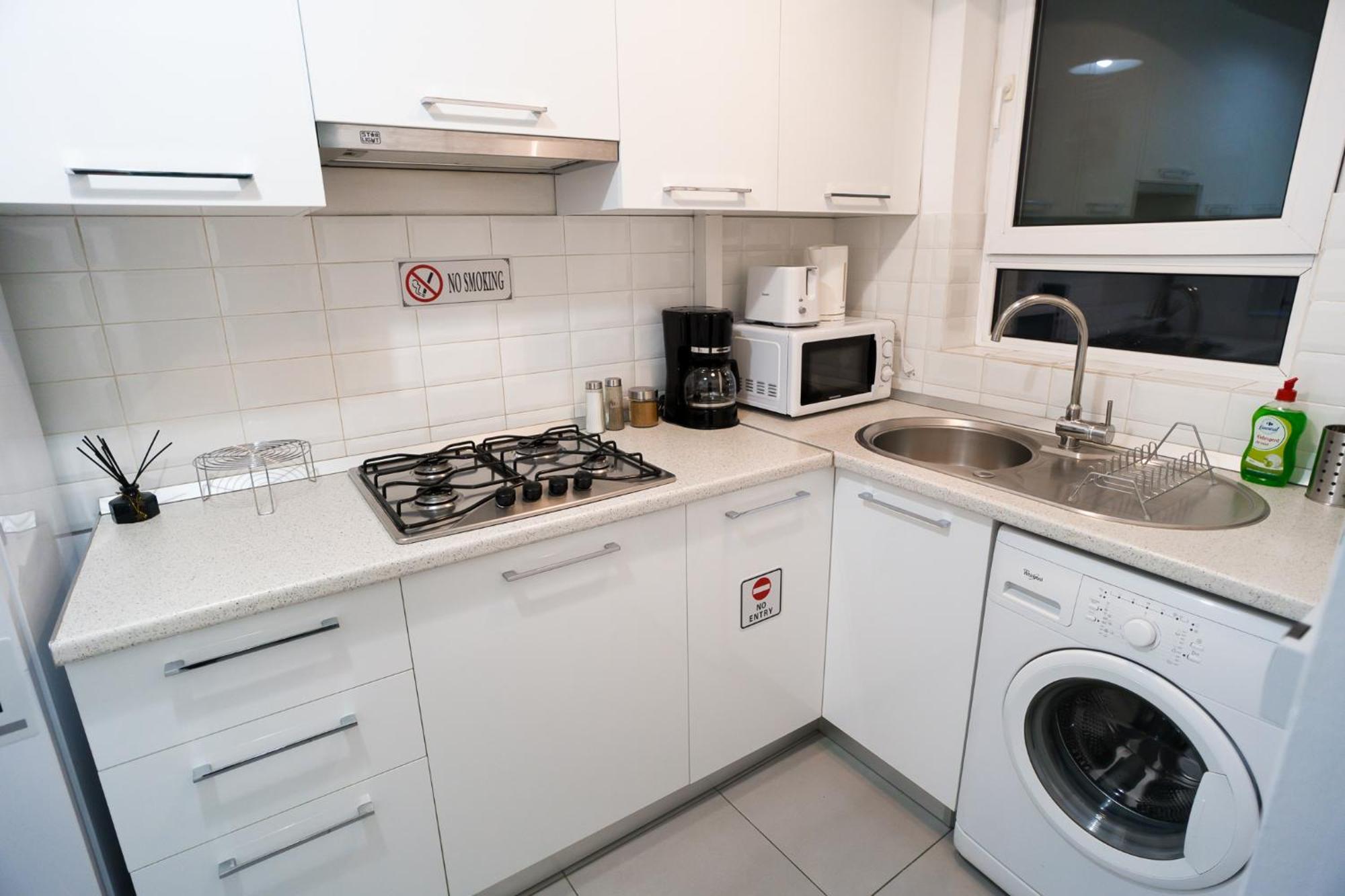 Hacienda Royal Palace - Central Designer Apartment Bucureşti Ngoại thất bức ảnh