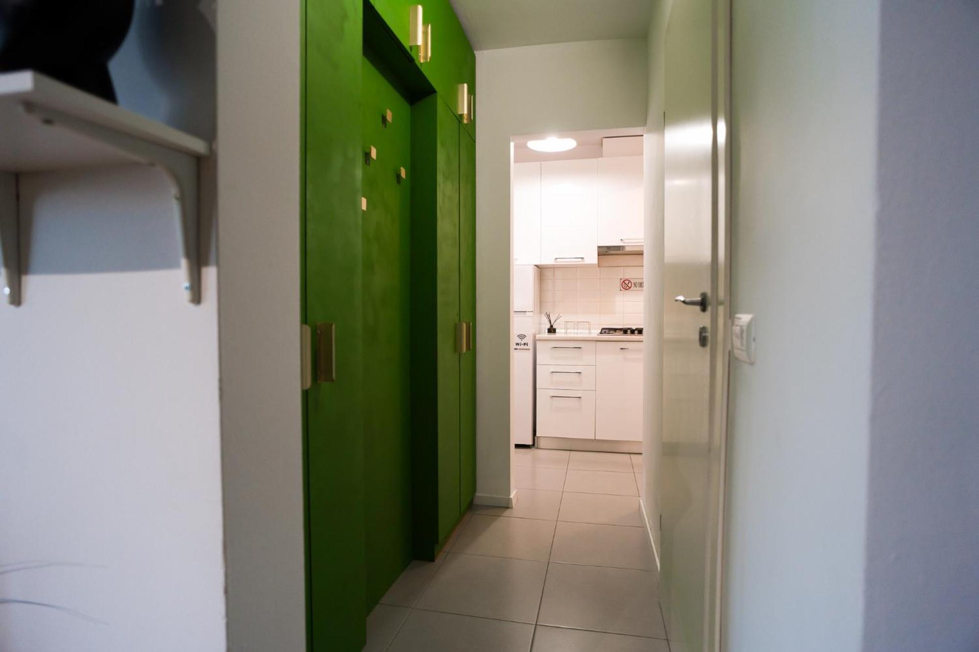 Hacienda Royal Palace - Central Designer Apartment Bucureşti Ngoại thất bức ảnh