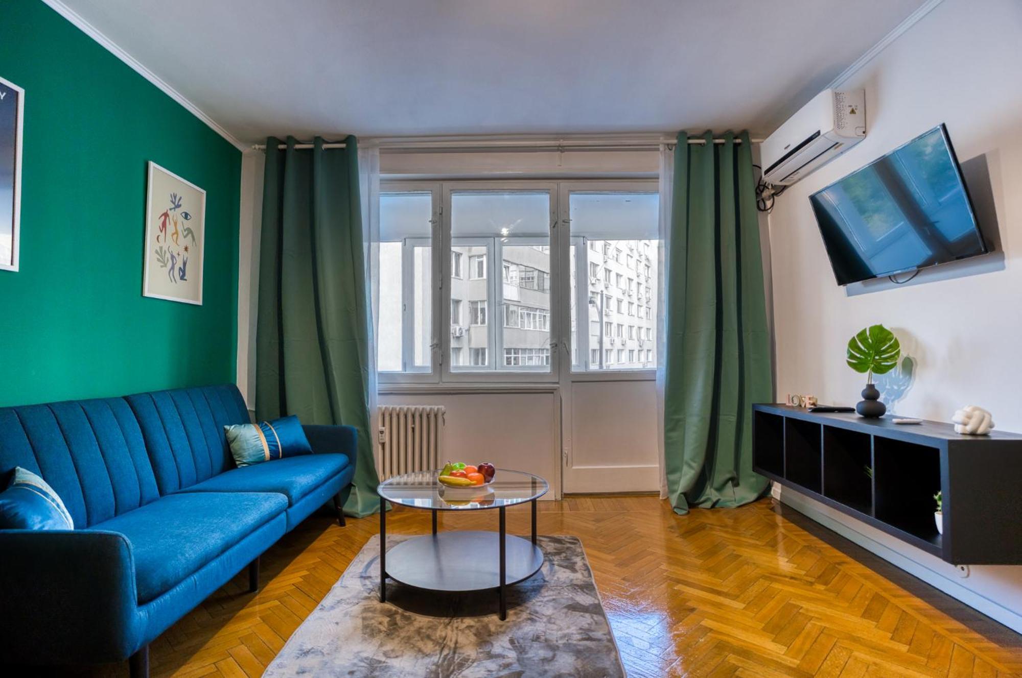 Hacienda Royal Palace - Central Designer Apartment Bucureşti Ngoại thất bức ảnh